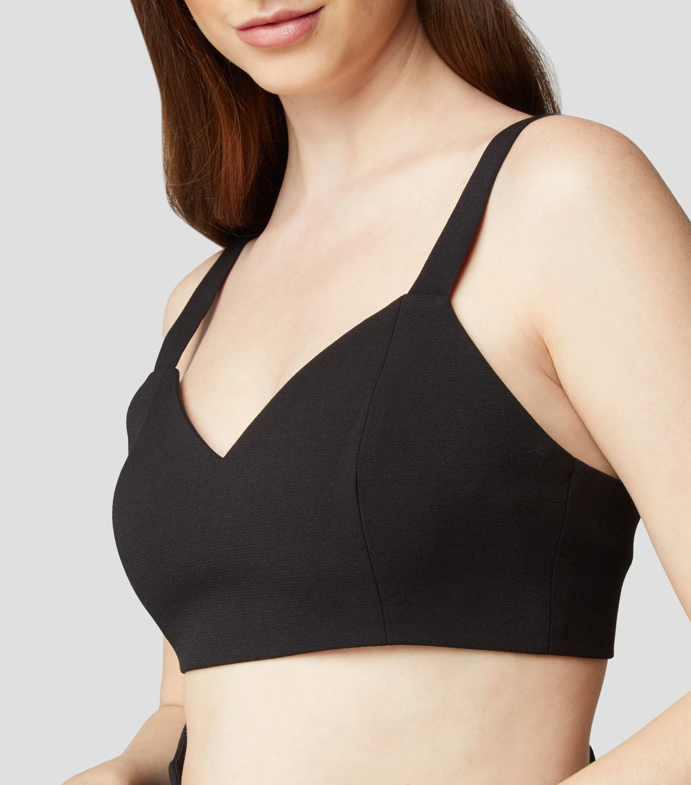 BCBGMAXAZRIA Top liso sin mangas Mujer