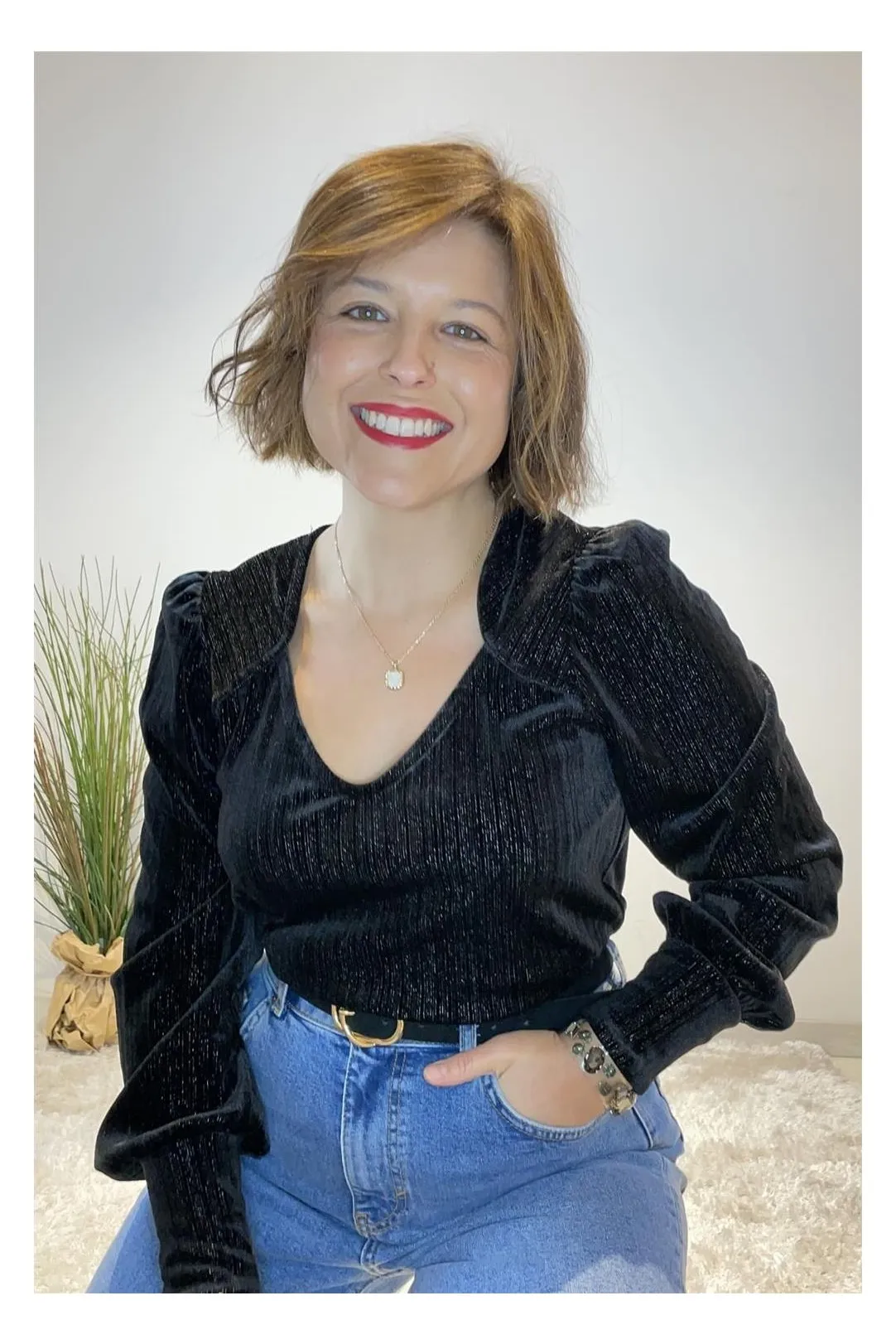 Blusa brillo Bypinea negro
