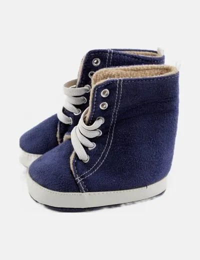 C&A Bota azul cordón