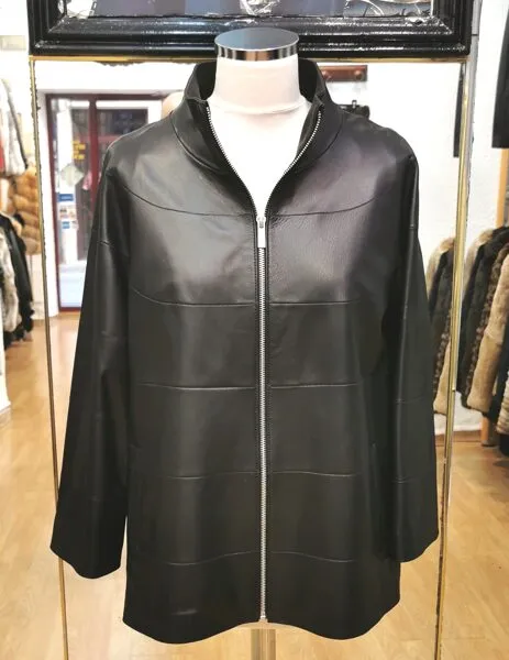 Chaqueta corte evasé