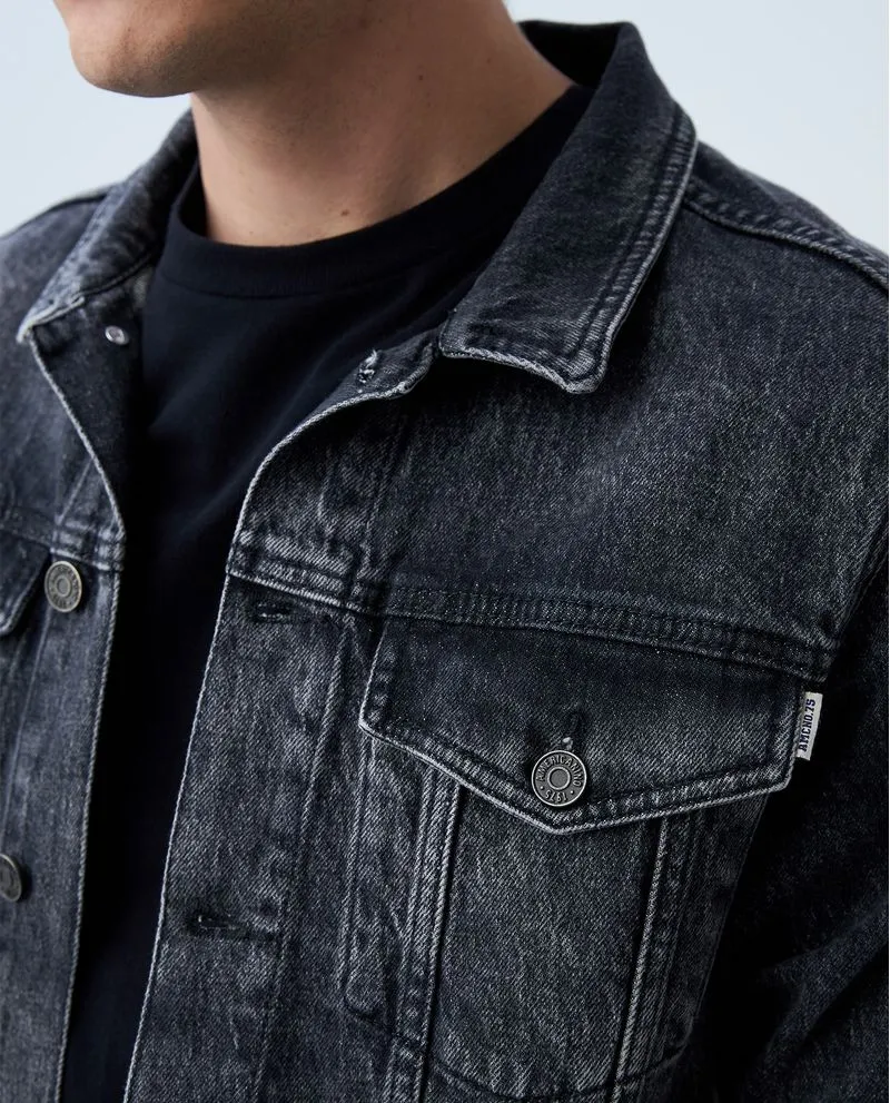Chaqueta tipo Trucker para hombre