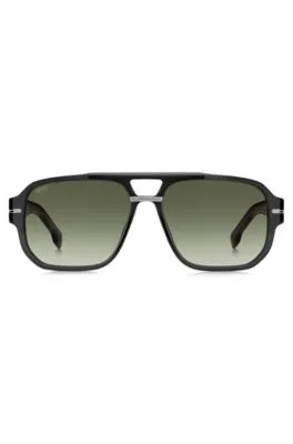 Gafas de sol de acetato gris con detalles estampados