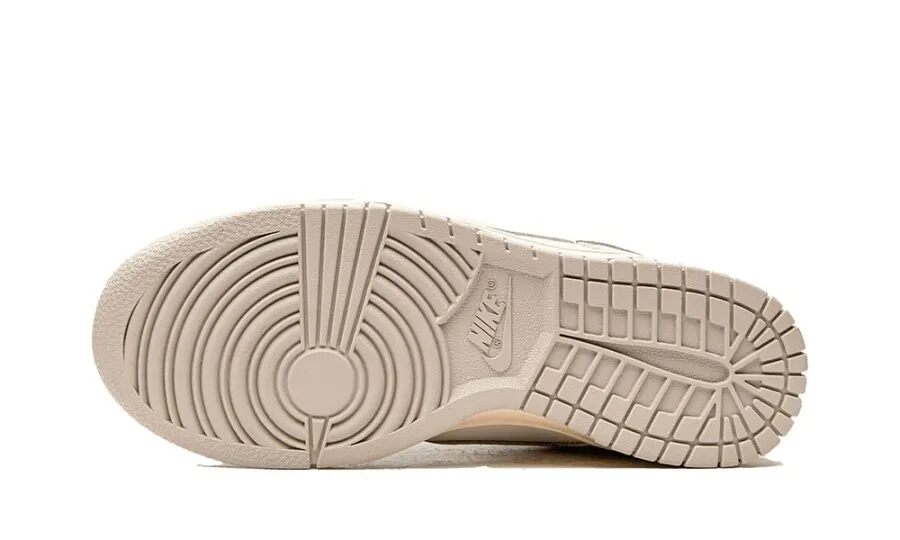 Nike Dunk Low Sail Light Bone (W)