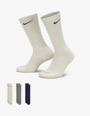 Nike Everyday Plus Cushioned