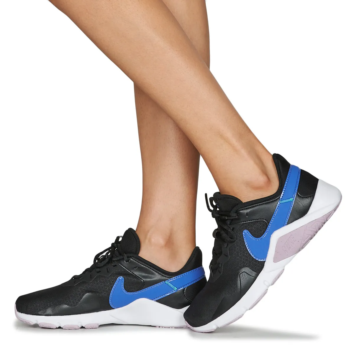 Nike Legend Essential 2