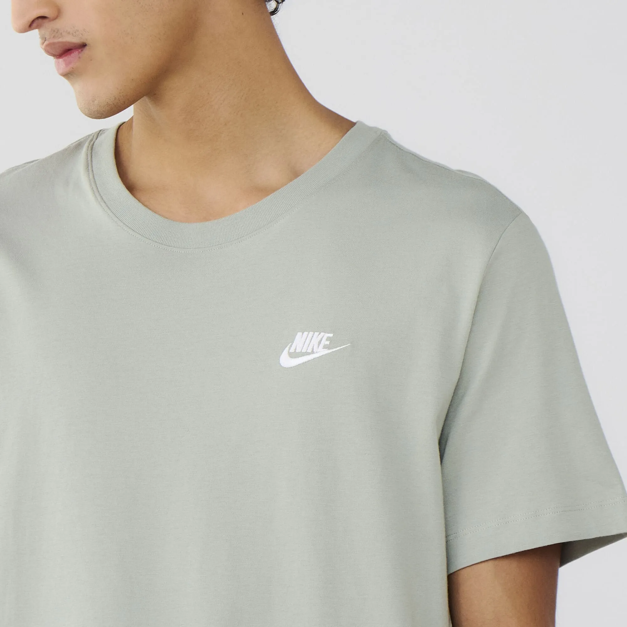 NIKE TEE SHIRT CLUB
