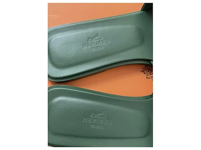 Oran Hermès Sandalias Verde Verde oscuro 