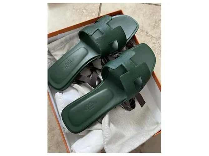 Oran Hermès Sandalias Verde Verde oscuro 