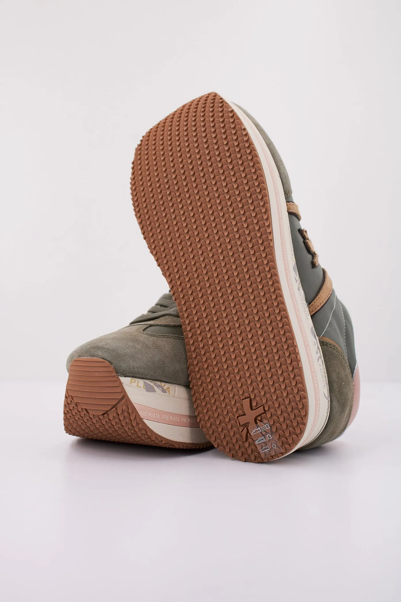 PREMIATA BETH 6956