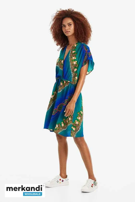 ropa de mujer desigual