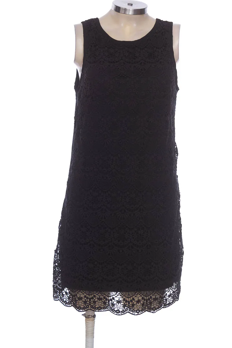 VESTIDO / ENTERIZO COLOR NEGRO  CLOSEANDO