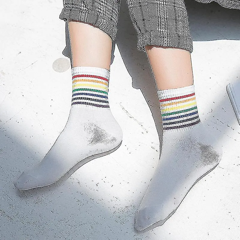 WOMEN'S 6 PAIRS RAINBOW STRIPED SOCKS  Q37